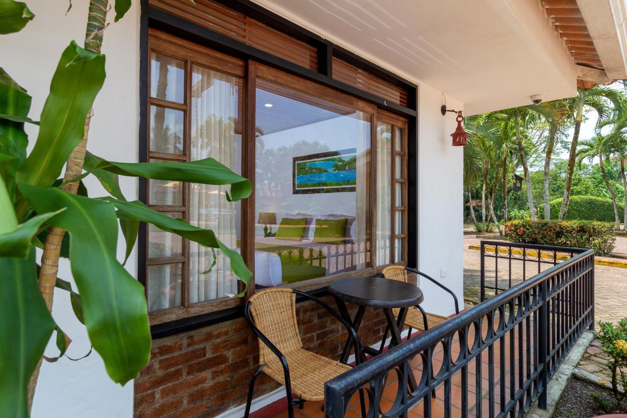 Hotel Campestre La Potra Apiay Exterior photo